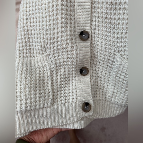Urban Heritage off white Cardigan - Picture 4 of 5